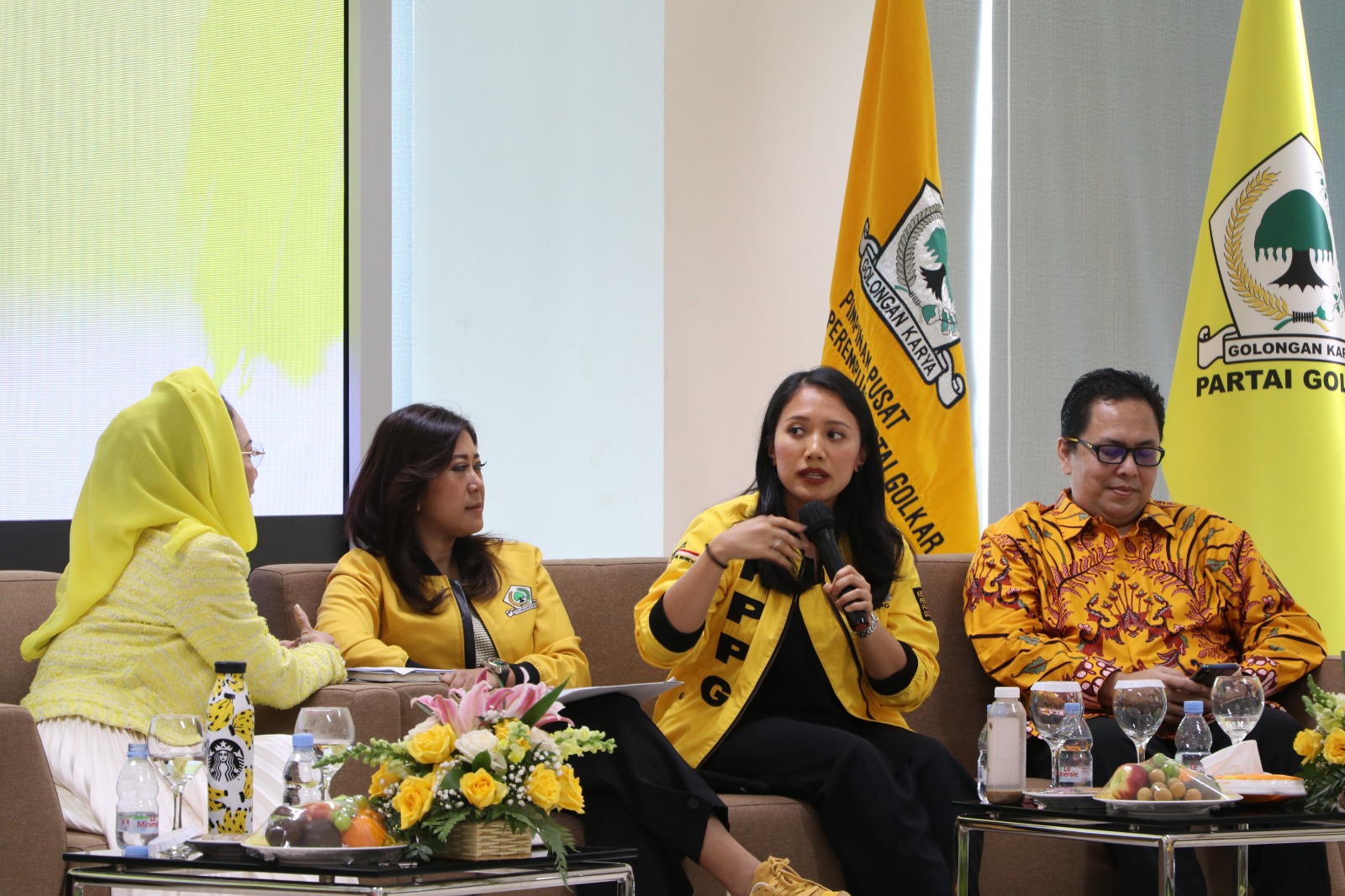 Puteri Komarudin