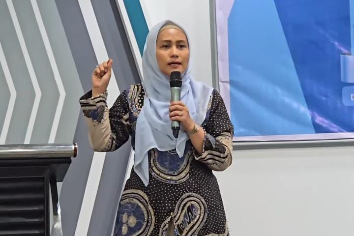 Anggota DPR RI Fraksi Partai Golkar, Karmila Sari