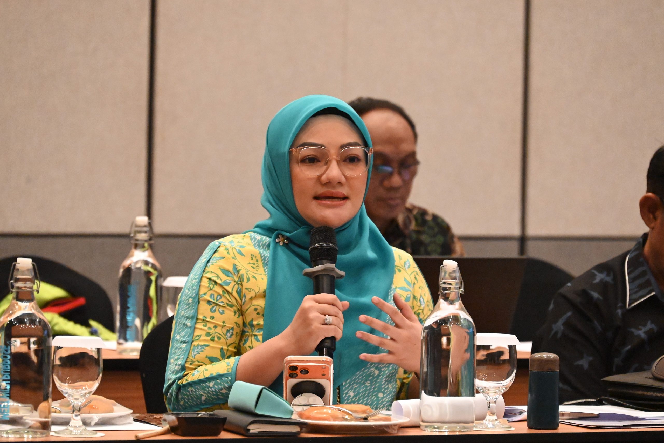 Anggota Komisi X DPR RI Fraksi Partai Golkar, Adde Rosi